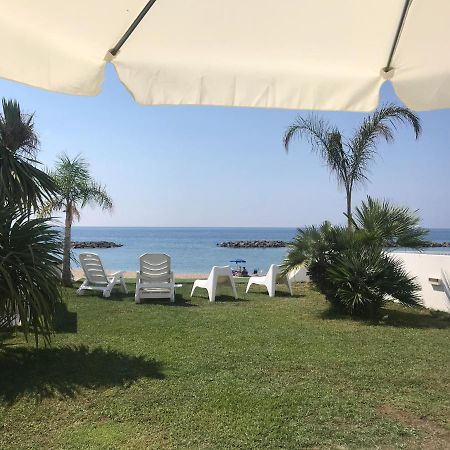 Villa A Diamante Sulla Spiaggia Бельведере-Мариттімо Екстер'єр фото
