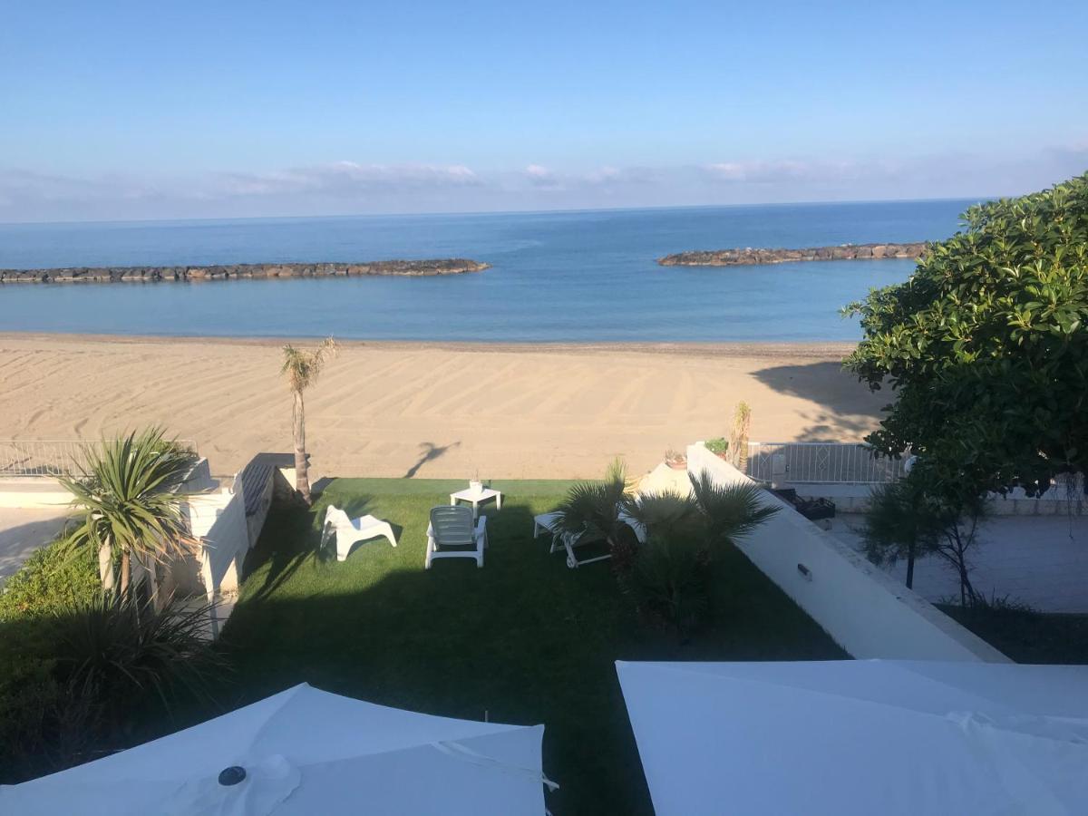 Villa A Diamante Sulla Spiaggia Бельведере-Мариттімо Екстер'єр фото