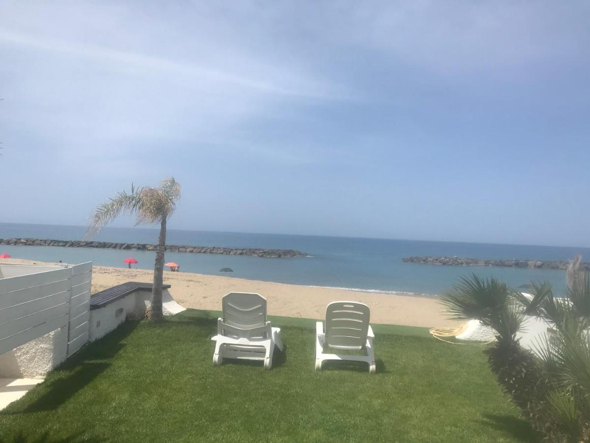 Villa A Diamante Sulla Spiaggia Бельведере-Мариттімо Екстер'єр фото