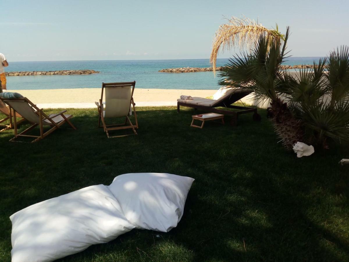 Villa A Diamante Sulla Spiaggia Бельведере-Мариттімо Екстер'єр фото